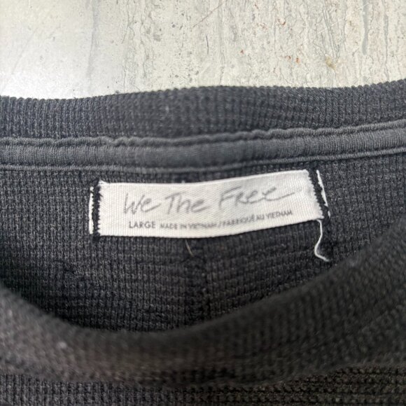 Free People We the Free Tasha Thermal Top Long Sleeve Waffle KniBlack Gray Large - Picture 5 of 12